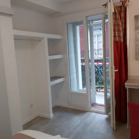 La Berceau De Bernadette - Bernadette's Cradle - Near Bernadette'house Lourdes