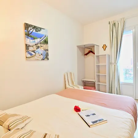 La Berceau De Bernadette - Bernadette's Cradle - Near Bernadette'house Bed & Breakfast Lourdes