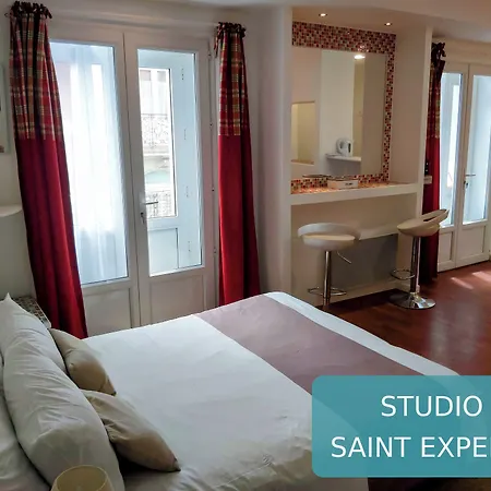 La Berceau De Bernadette - Bernadette's Cradle - Near Bernadette'house Bed & Breakfast 3*