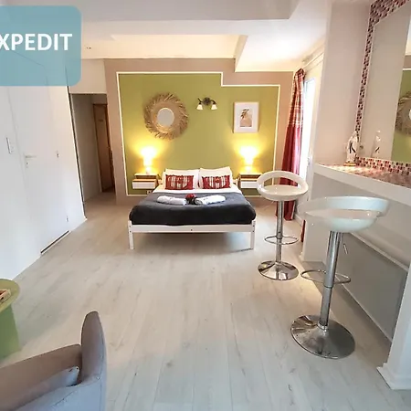 La Berceau De Bernadette - Bernadette's Cradle - Near Bernadette'house 3*