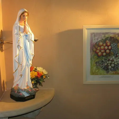 La Berceau De Bernadette - Bernadette's Cradle - Near Bernadette'house Lourdes