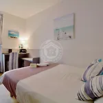 La Résidence Berceau De Bernadette Bed and breakfast 3*