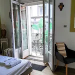 La Berceau De Bernadette - Bernadette's Cradle - Near Bernadette'house Bed & Breakfast Lourdes