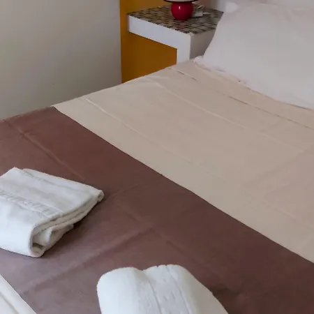 La Berceau De Bernadette - Bernadette's Cradle - Near Bernadette'house 3* Lourdes