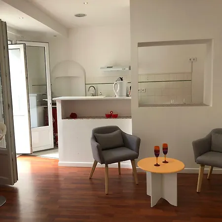 Berceau De Bernadette - Bernadette's Cradle - Near Bernadette'house Bed & Breakfast Lourdes