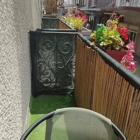 La Berceau De Bernadette - Bernadette's Cradle - Near Bernadette'house 3* Lourdes