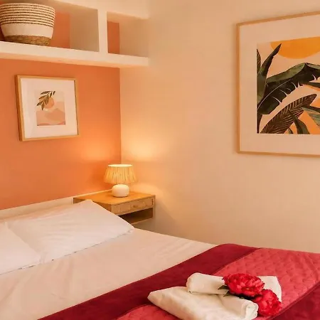 Bed & Breakfast Residence Berceau De Bernadette - Bernadette'S Cradle - Near Bernadette'House 3*