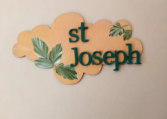 La Berceau De Bernadette - Bernadette's Cradle - Near Bernadette'house 3* Lourdes