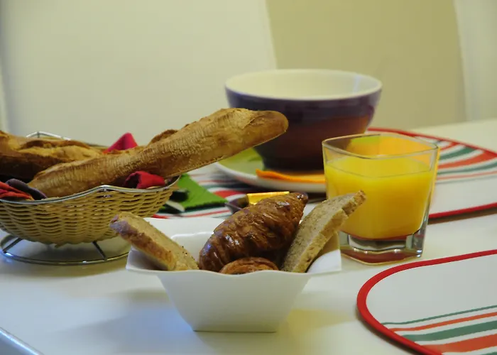 La Berceau De Bernadette - Bernadette's Cradle - Near Bernadette'house 3* 卢德