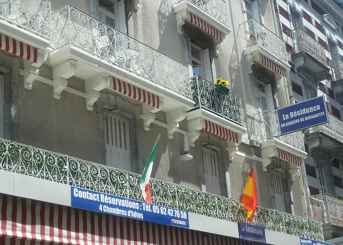 La Berceau De Bernadette - Bernadette's Cradle - Near Bernadette'house 3* 卢德