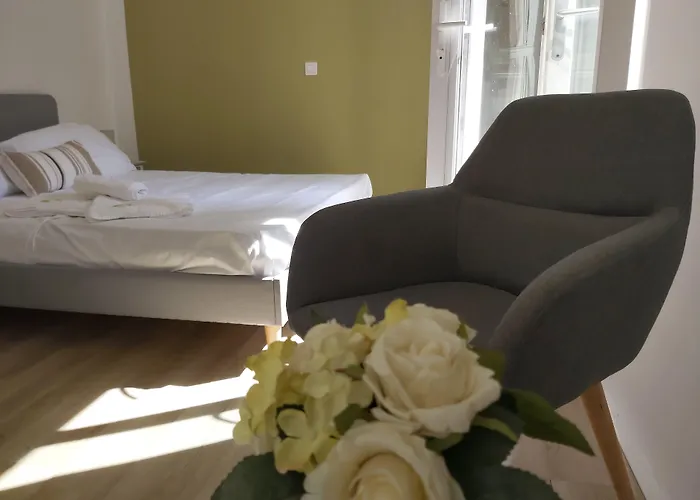 La Berceau De Bernadette - Bernadette's Cradle - Near Bernadette'house لورد