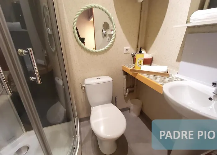 La Berceau De Bernadette - Bernadette's Cradle - Near Bernadette'house لورد