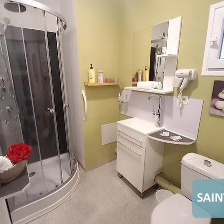 La Berceau De Bernadette - Bernadette's Cradle - Near Bernadette'house