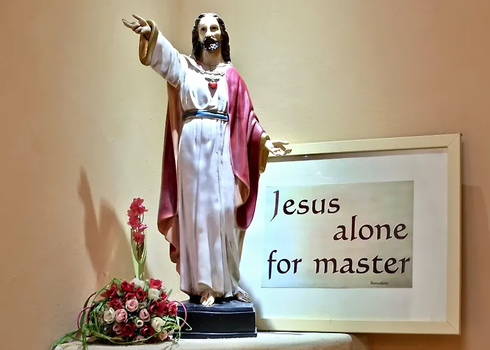 La Résidence Berceau De Bernadette 3*