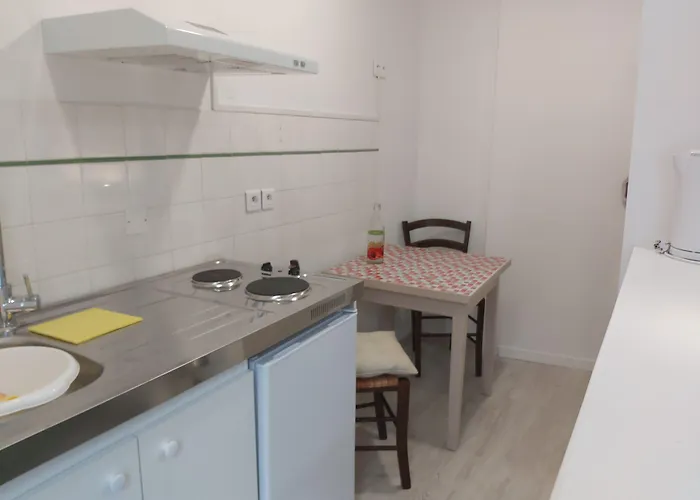 Bed and breakfast La Résidence Berceau De Bernadette 3*